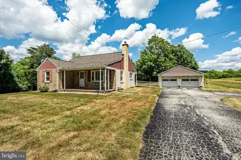 1011 Black Rock Rd, Phoenixville, PA 19460