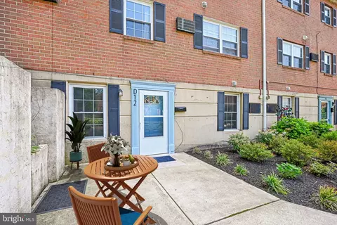 207 Walnut Hill Rd #D12, West Chester, PA 19382