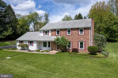 503 Beechwood Dr, Kennett Square, PA 19348