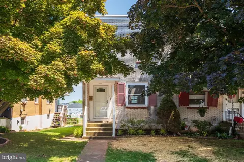 326 Pikeland Ave, Spring City, PA 19475