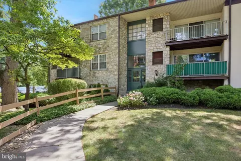 177 Drummers Ln, Wayne, PA 19087 photo 4