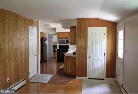 92 Glendale Rd, Exton, PA 19341 photo 4