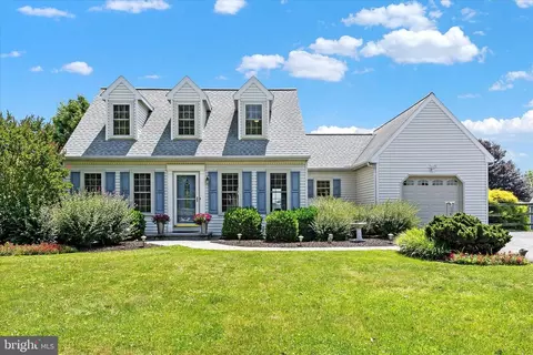 26 Henley Way, Cochranville, PA 19330