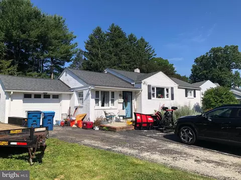 8 Rose Ln, West Chester, PA 19380