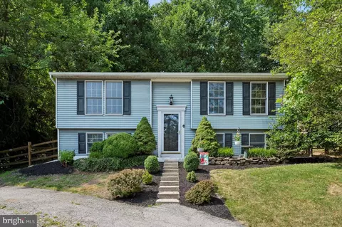 366 Jennifer Dr, Coatesville, PA 19320