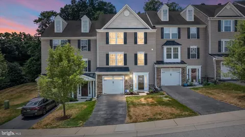297 Tall Trees Cir, Downingtown, PA 19335