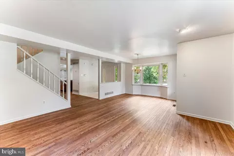 Living - 33 Independence Pl, Chesterbrook, PA 19087 photo 1 of 8