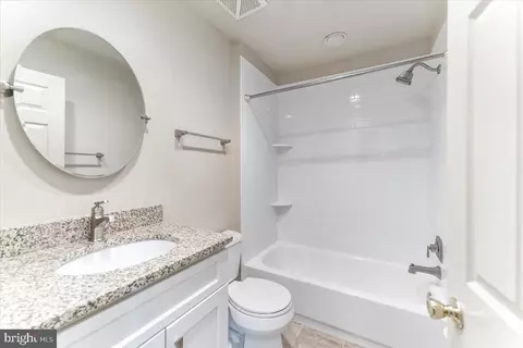 Bath - 33 Independence Pl, Chesterbrook, PA 19087 photo 1 of 2