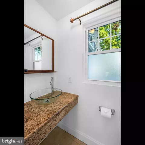 148 Clover Hill Ln, Wayne, PA 19087 photo 10