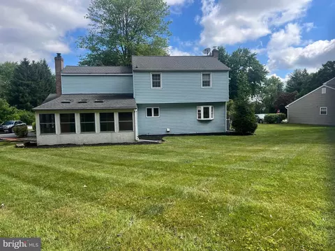 206 Devon Dr, Exton, PA 19341 photo 3