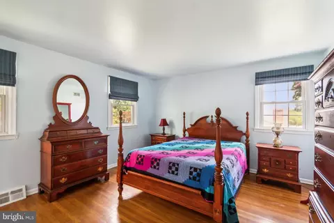 206 Devon Dr, Exton, PA 19341 photo 23