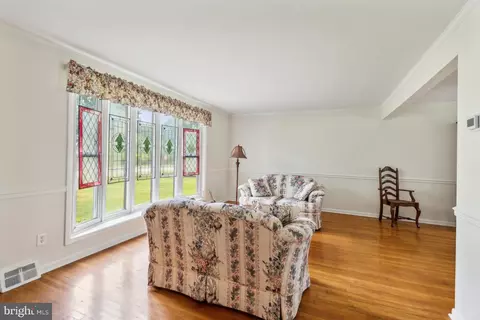 206 Devon Dr, Exton, PA 19341 photo 18