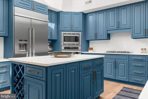 Kitchen - 342 Sugartown Rd, Devon, PA 19333 photo 3 of 5