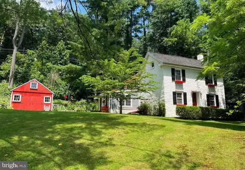 324 Rock Raymond Rd, Downingtown, PA 19335