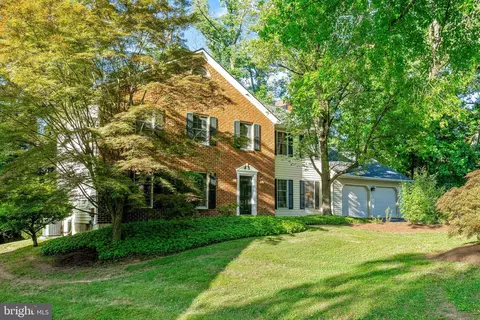 9 Paine Cir, Chesterbrook, PA 19087 photo 3