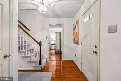 9 Paine Cir, Chesterbrook, PA 19087 photo 8