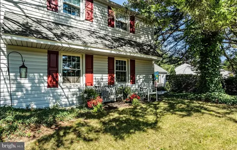 23 W Uwchlan Ave, Downingtown, PA 19335