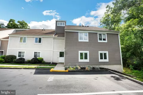 109 Harvest Ln, Phoenixville, PA 19460