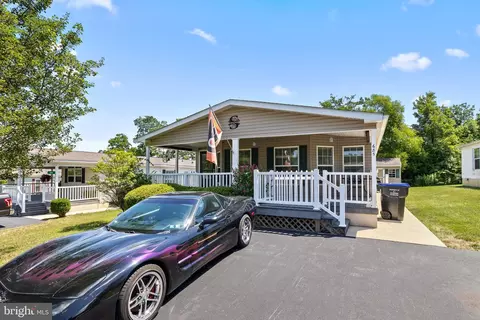 685 Farmland Way, Coatesville, PA 19320