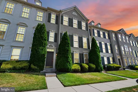 1805 Jazz Dr, Phoenixville, PA 19460