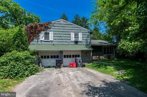 383 Upper Gulph Rd, Strafford, PA 19087 photo 2