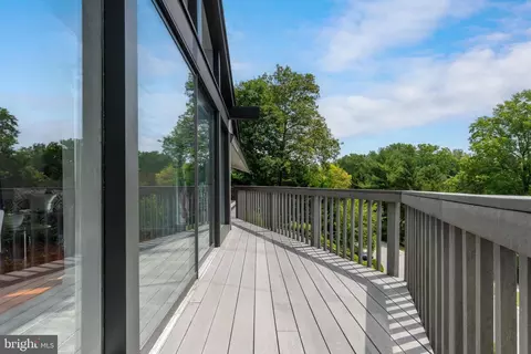 705 Twin Bridge Dr, Wayne, PA 19087 photo 9