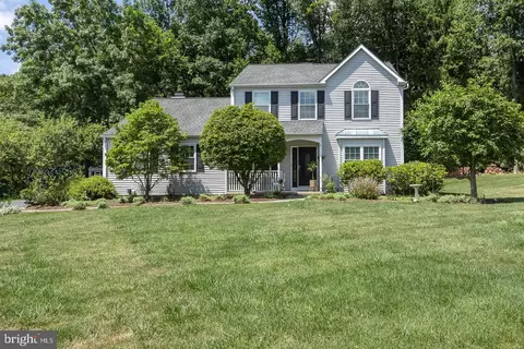 1612 Horseshoe Trl, Coatesville, PA 19320
