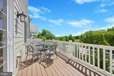 40 Parkview Cir, Wayne, PA 19087 photo 9