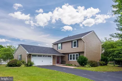 246 Monacy Rd, Coatesville, PA 19320