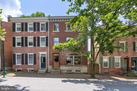 222 S Walnut St, West Chester, PA 19382
