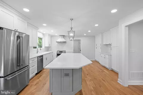 Kitchen - 771 Worthington Rd, Wayne, PA 19087 photo 1 of 3