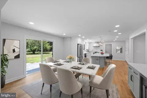 Dining - 771 Worthington Rd, Wayne, PA 19087 photo 1 of 1