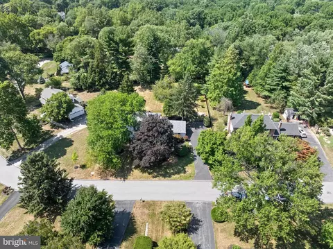 View/Area - 771 Worthington Rd, Wayne, PA 19087 photo 6 of 6