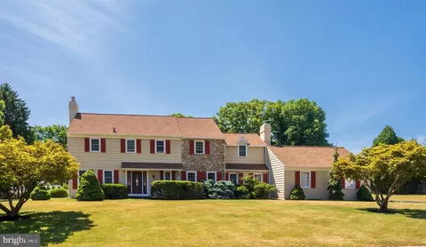 618 Thomas Jefferson Rd, Wayne, PA 19087