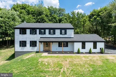 6 Lafitte Ct, Downingtown, PA 19335