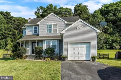 52 Cynthia Rd, Coatesville, PA 19320