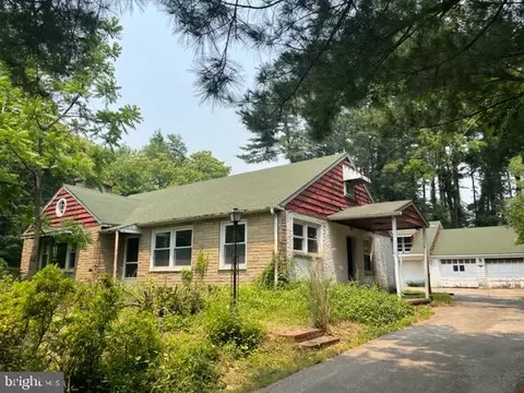 425 Pawlings Rd, Phoenixville, PA 19460