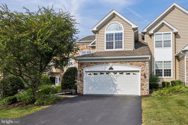 31 Sagewood Dr, Malvern, PA 19355