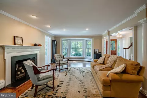 Living - 479 Walker Rd, Wayne, PA 19087 photo 1 of 5