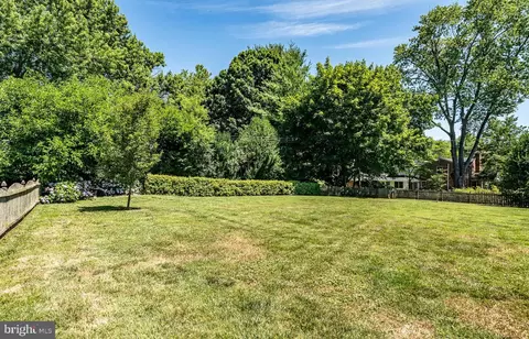 Exterior - 479 Walker Rd, Wayne, PA 19087 photo 12 of 12