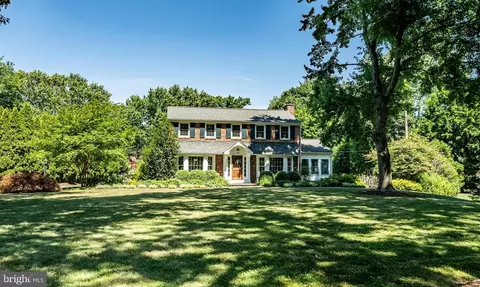 479 Walker Rd, Wayne, PA 19087