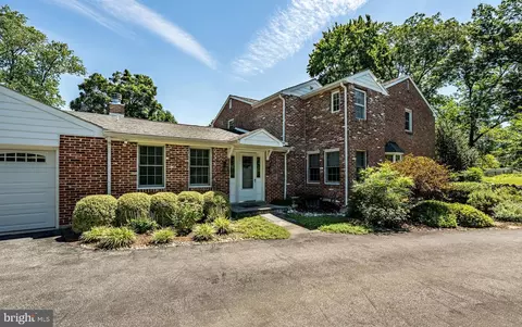 Exterior - 479 Walker Rd, Wayne, PA 19087 photo 7 of 12