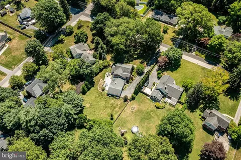 View/Area - 479 Walker Rd, Wayne, PA 19087 photo 8 of 10
