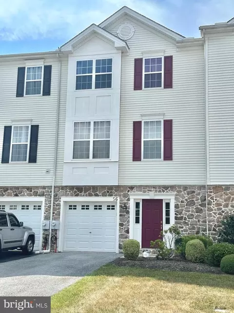 56 Narragansett Ln, Coatesville, PA 19320