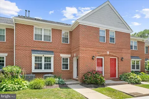 750 E Marshall St #302, West Chester, PA 19380