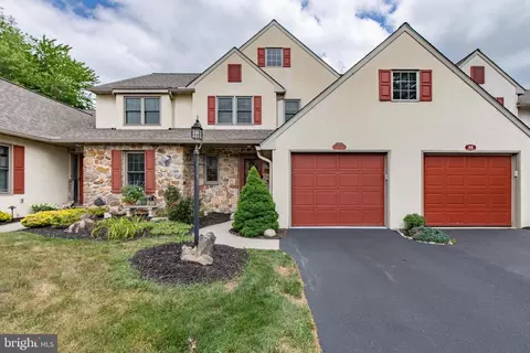 48 Saddler Dr, Elverson, PA 19520