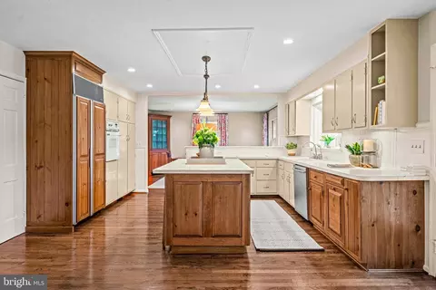Kitchen - 20 Patriot Cir, Devon, PA 19333 photo 1 of 3