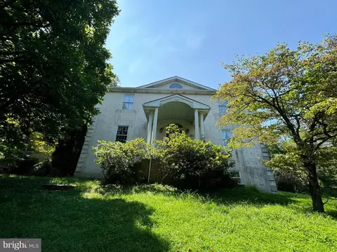 950 Saginaw Rd, Oxford, PA 19363