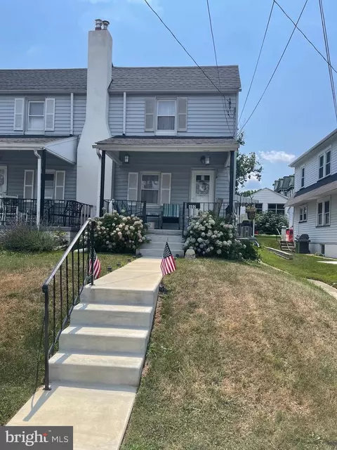402 W Pennsylvania Ave, Downingtown, PA 19335
