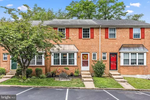 1551 S Coventry Ln, West Chester, PA 19382